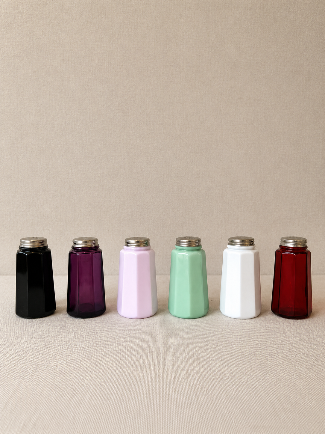Soft Facet Glass Shakers