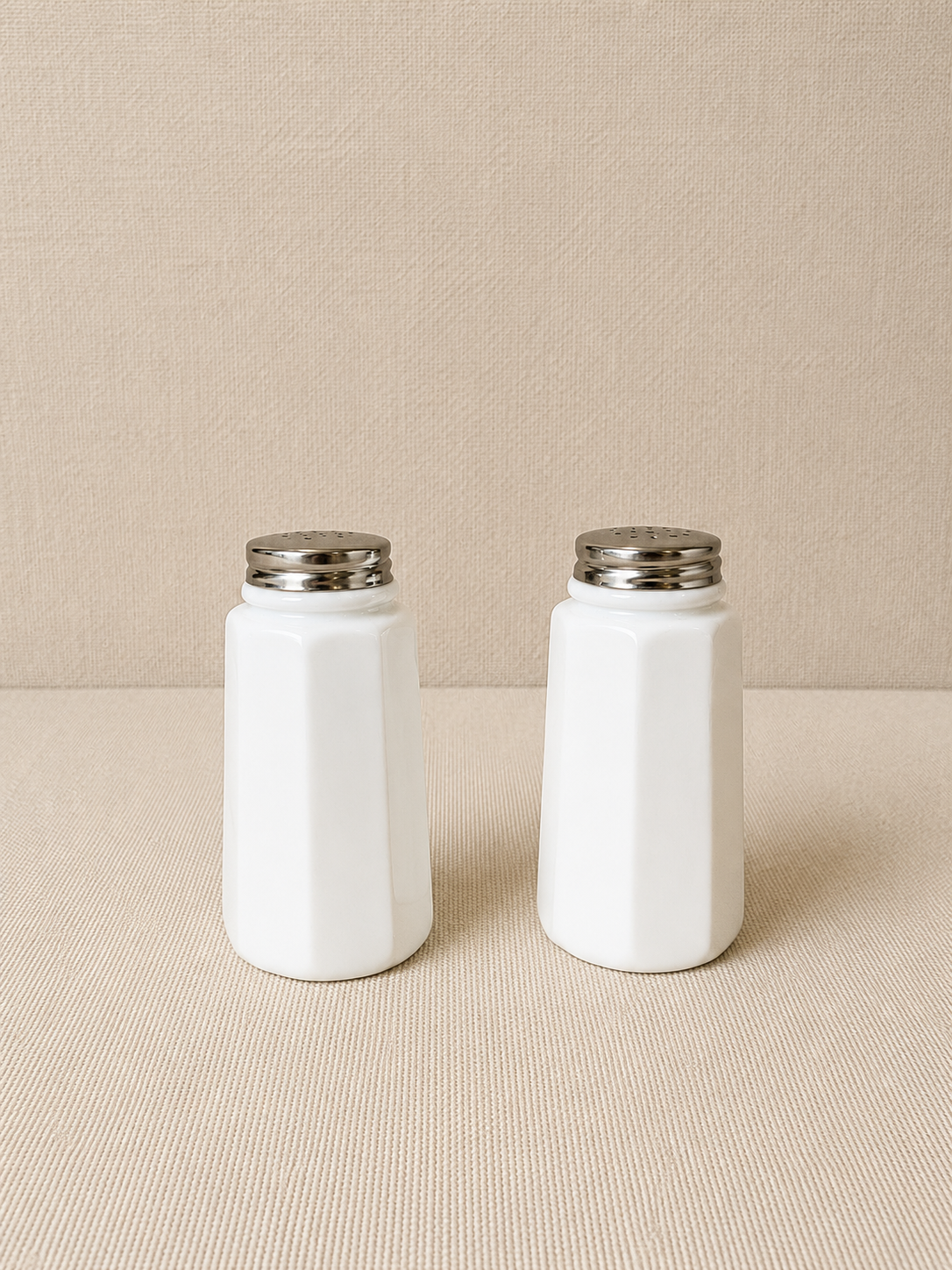 Soft Facet Glass Shakers