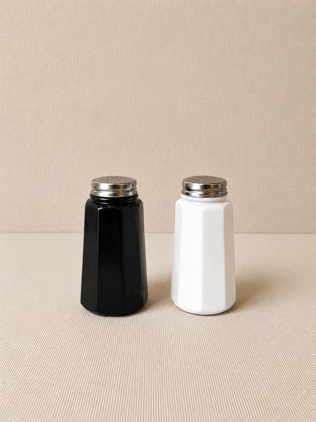Soft Facet Glass Shakers